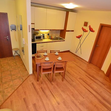 Apartman Klaudia Tale Extérieur photo